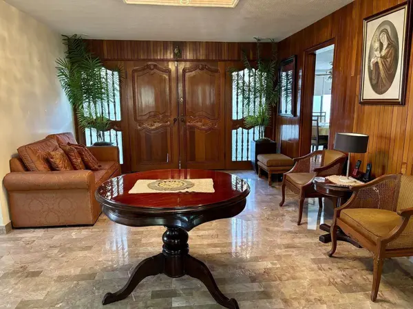 Casa en venta en Del Valle, San Pedro Garza García — foto 3 de 6