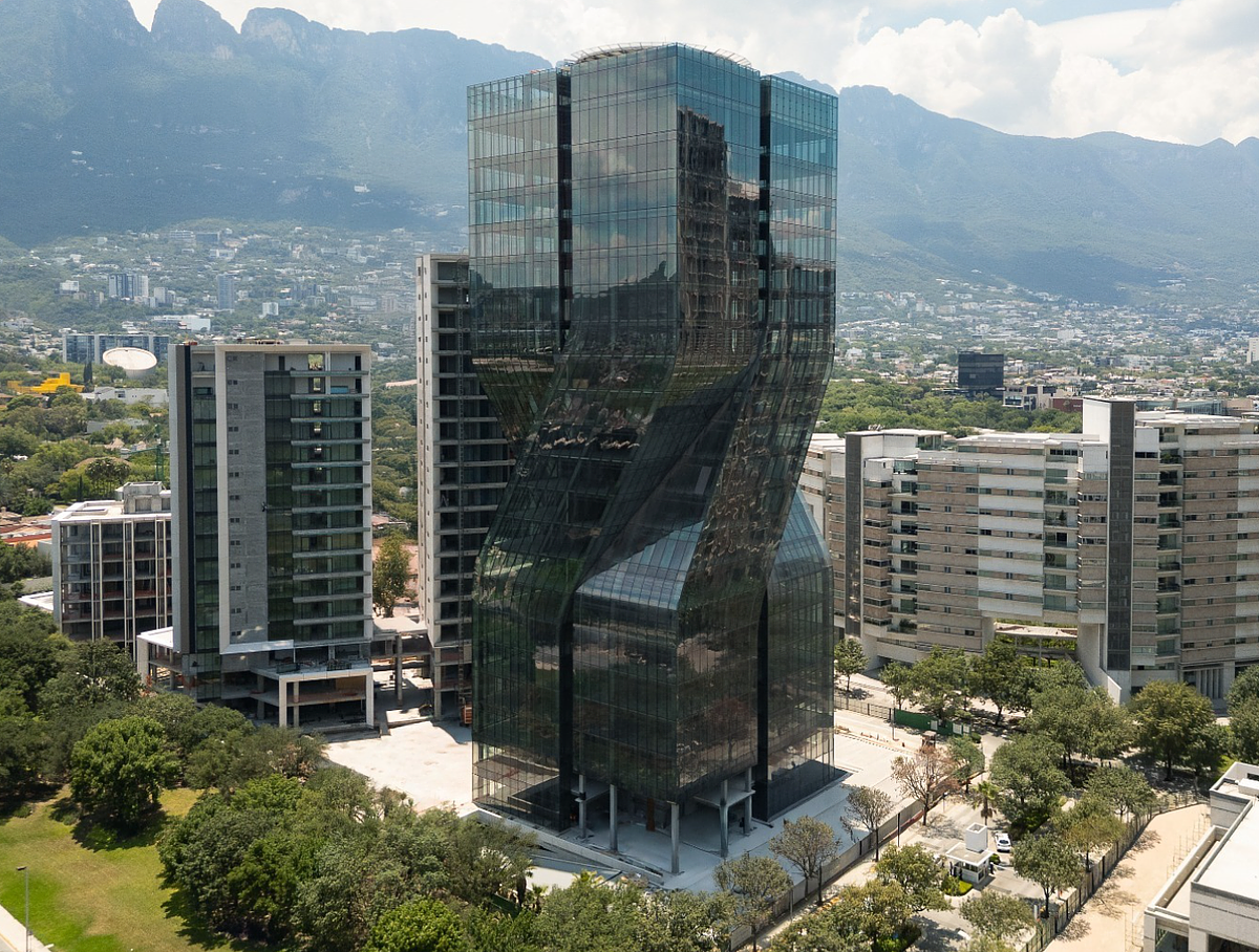 Oficina en venta en Punto Central, San Pedro Garza García — foto 1 de 3