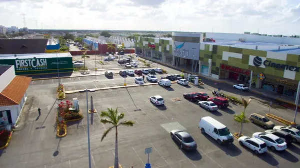 Local en renta en Cancún Centro, Benito Juárez — foto 2 de 6