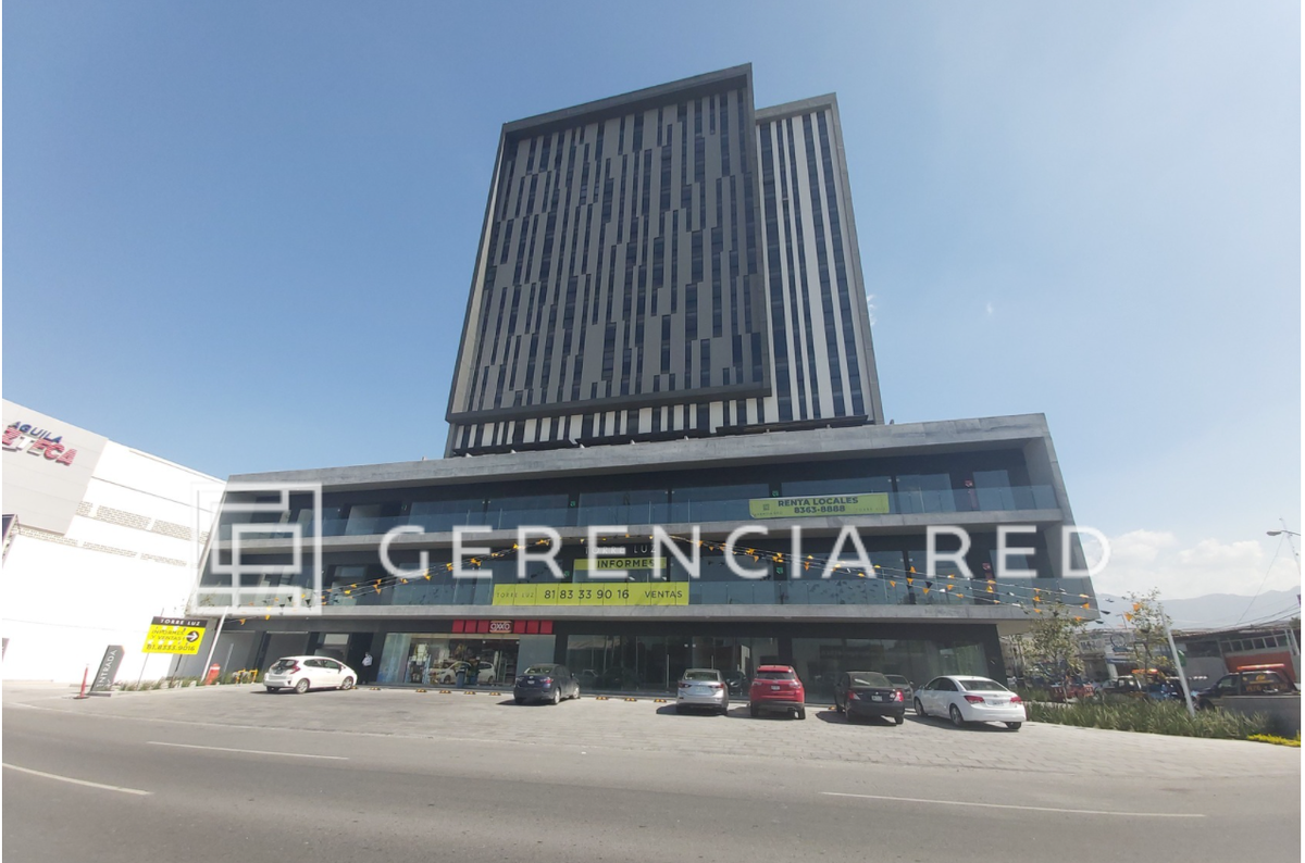 Local en renta en Mitras Centro, Monterrey — foto 1 de 6