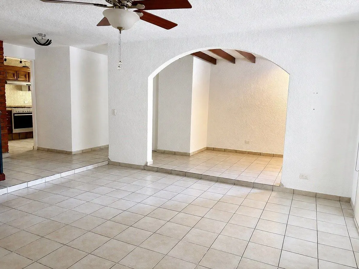 Casa en renta en Zona Mirasierra, San Pedro Garza García — foto 1 de 3