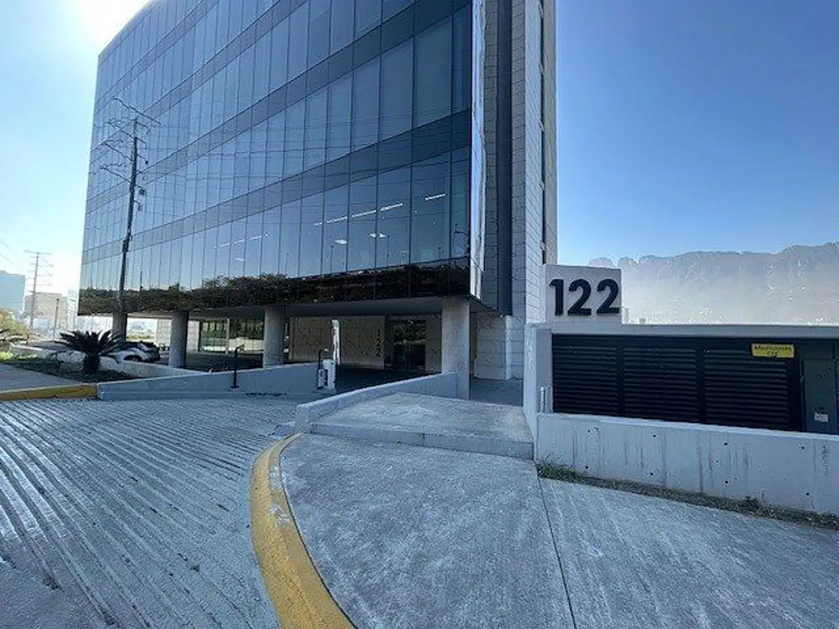Oficina en renta en La Diana, San Pedro Garza García — foto 1 de 4