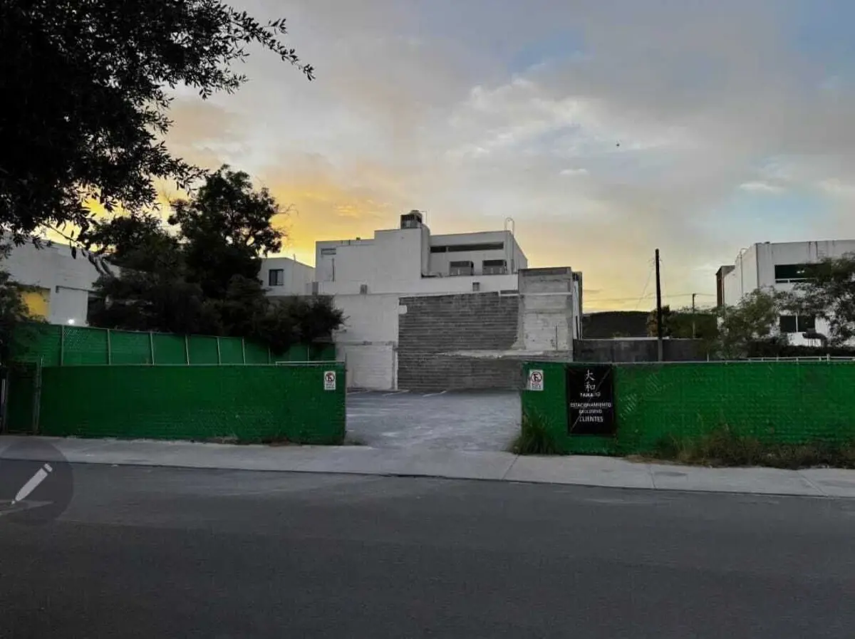 Terreno en renta en Del Valle, San Pedro Garza García — foto 1 de 4