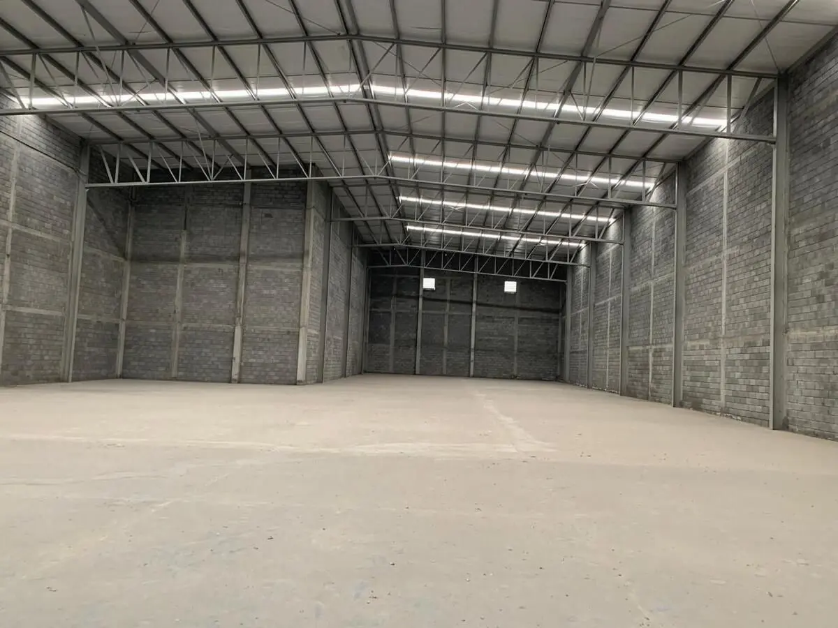 Bodega en renta en Lomas de Santa Catarina, Santa Catarina — foto 1 de 5