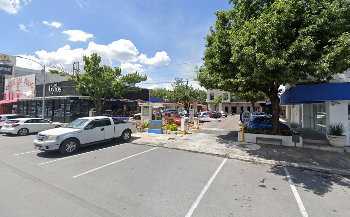 Local en renta en Del Valle, San Pedro Garza García — foto 1 de 2