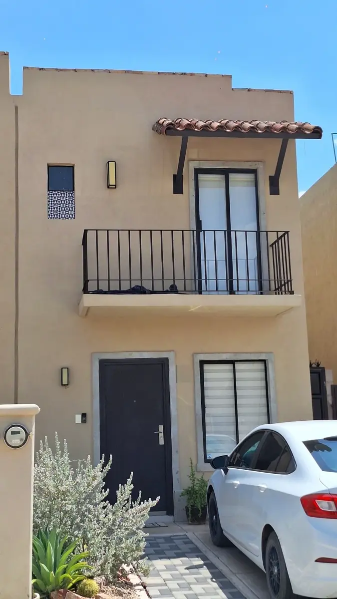 Casa en venta en Salamanca Residencial, Hermosillo — foto 1 de 18