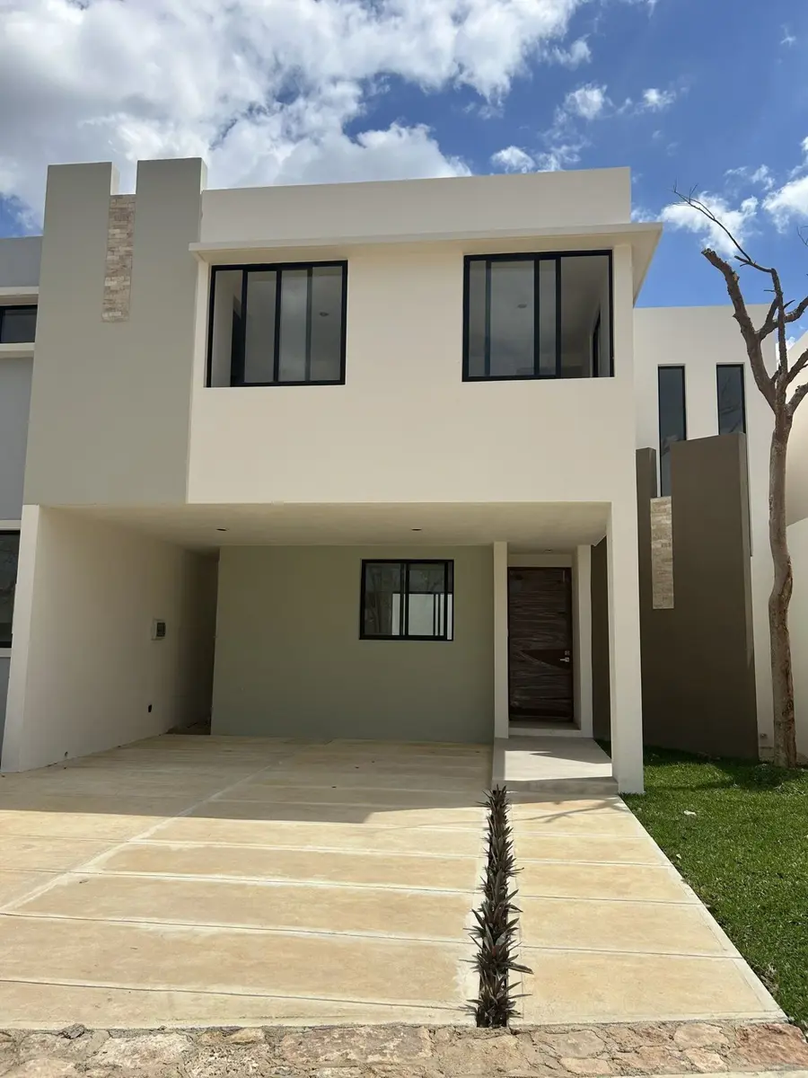 Casa en venta en Caucel, Mérida — foto 1 de 24