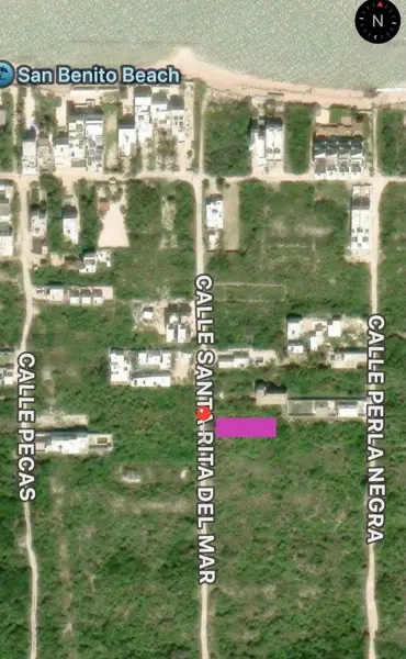 Terreno en venta en la playa de San Benito.