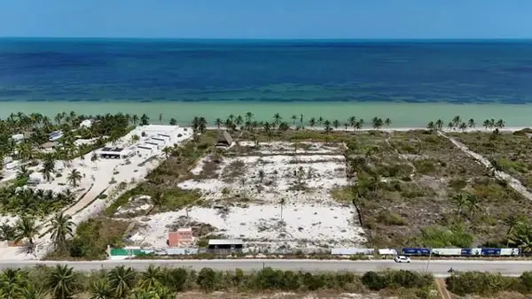 Terreno en venta en Telchac Puerto, Mérida — foto 2 de 7
