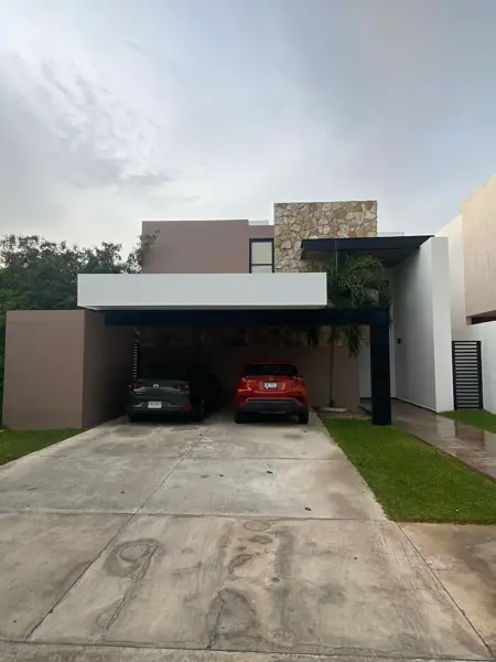 Casa en venta en privada Norte Merida