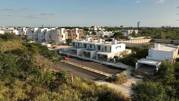 Casa en venta en Temozon Norte, Mérida — foto 2 de 15