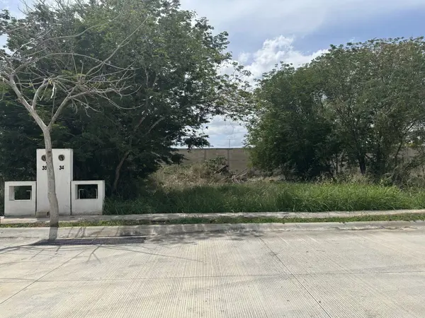 Terreno en venta en Temozon, Temozón — foto 3 de 3