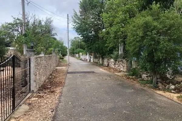 Terreno en Sitpach, con servicios Terreno en Sitpach, con servicios