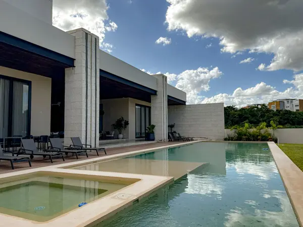Lotes premium en venta en Antigua