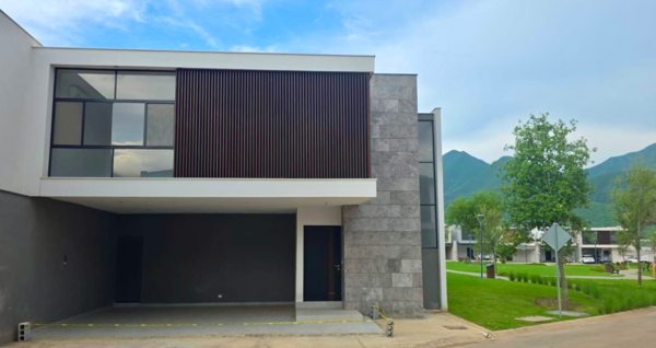 Casa en venta en Valles de Santiago, Santiago — foto 2 de 11