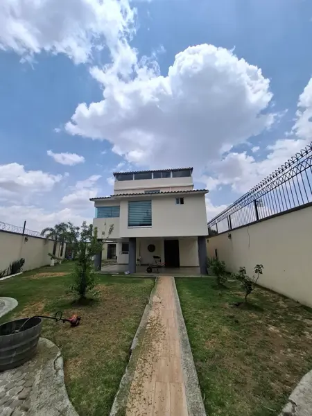 CASA EN VENTA TOLUCA CACALOMACAN