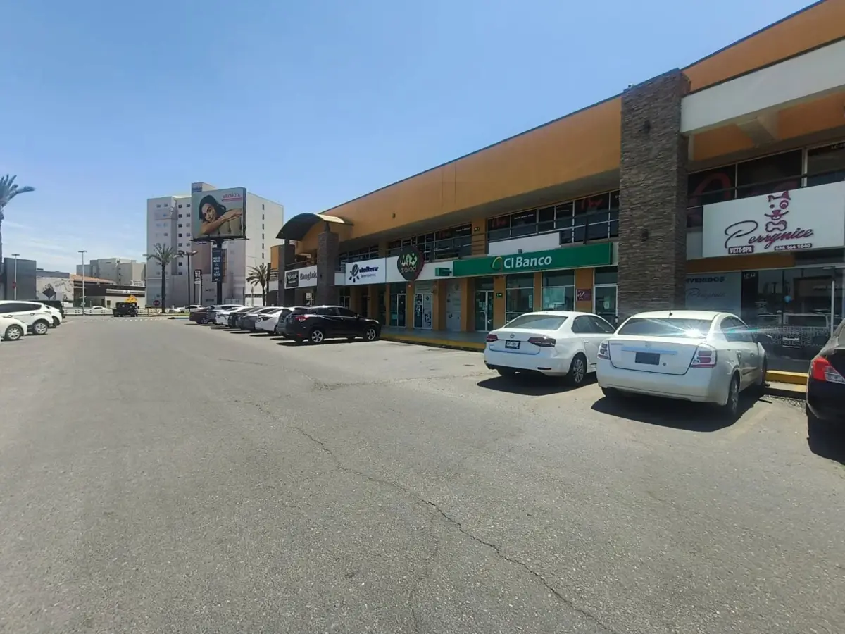 Local en renta en Vista Hermosa, Mexicali — foto 1 de 17