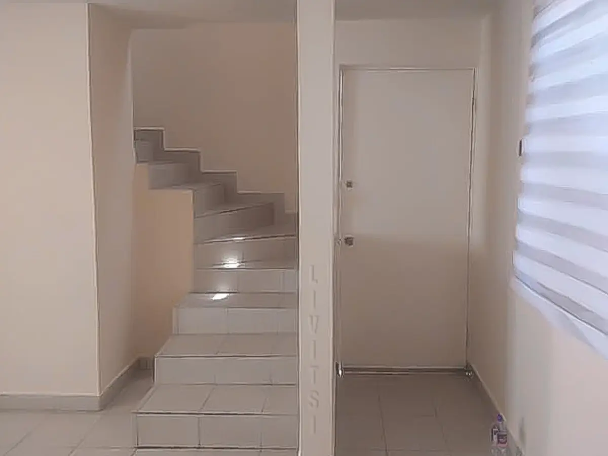 Casa en venta en Prados del Rey, Santa Catarina — foto 1 de 9