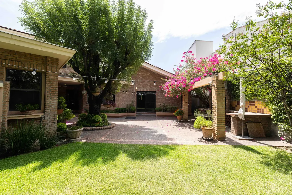 Casa en venta en Antigua Hacienda San Agustin, San Pedro Garza García — foto 1 de 52
