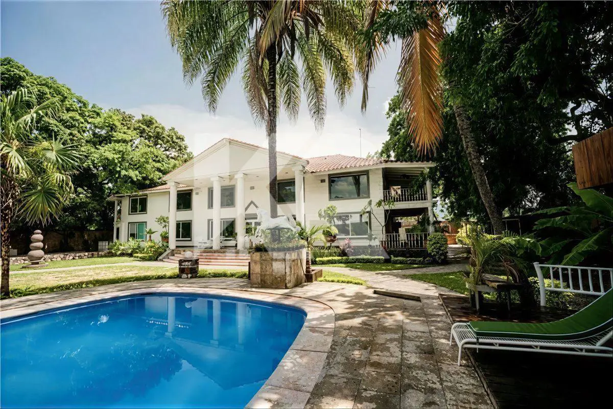 Casa en venta en Yautepec Centro, Yautepec — foto 1 de 25