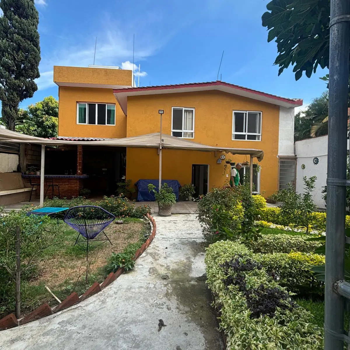 Casa en venta en Lomas de la Selva, Cuernavaca — foto 1 de 46