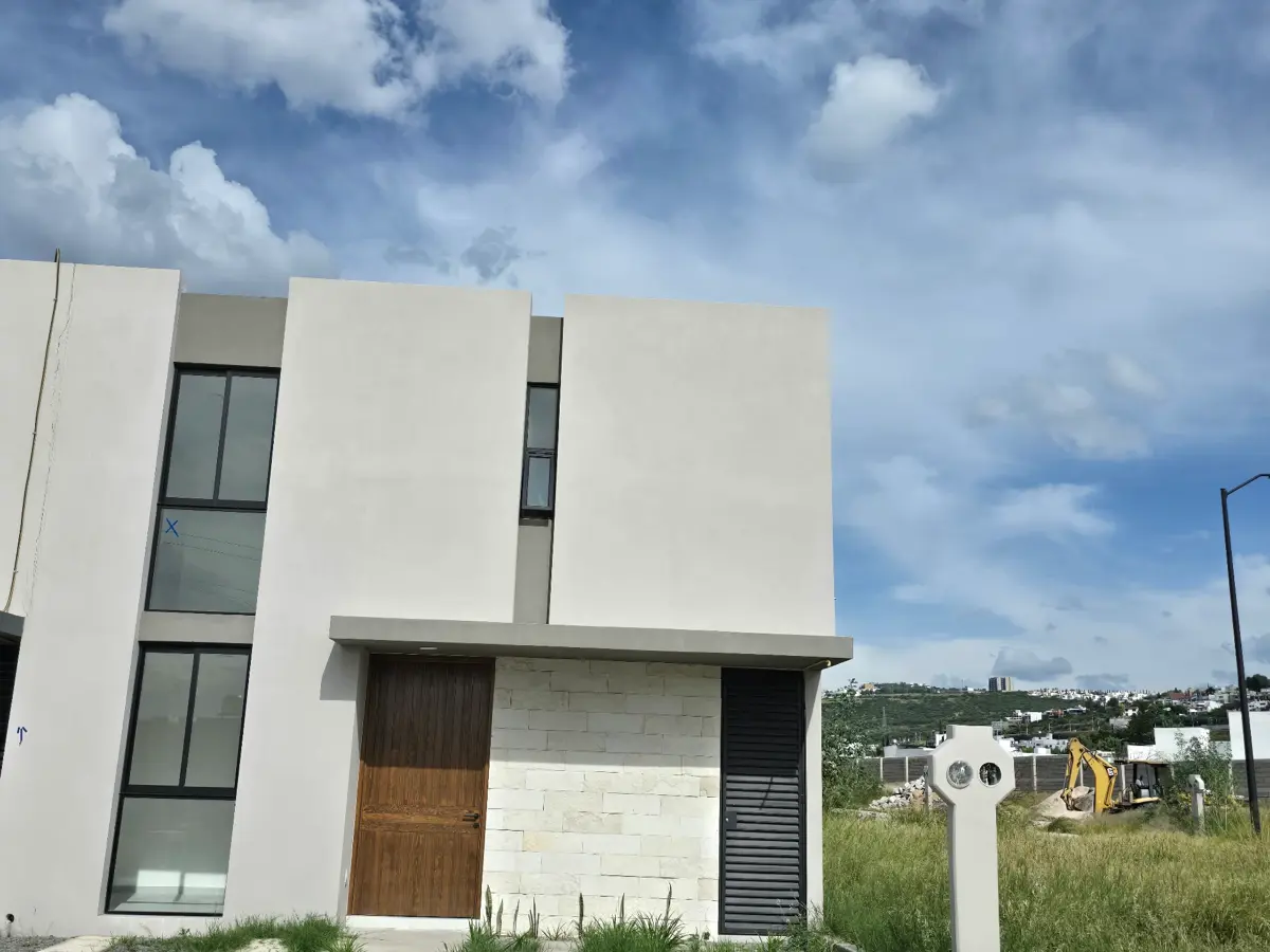 Casa en venta en Tejeda, Corregidora — foto 1 de 16