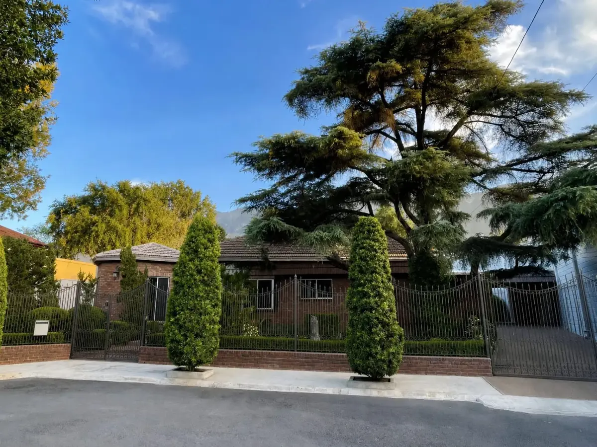 Casa en venta en Hacienda El Rosario, San Pedro Garza García — foto 1 de 8