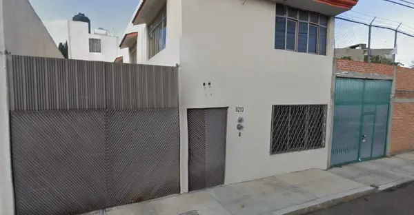 Casa en Remate con Precio Accesible en Puebla, Unidad Satélite Magisterial