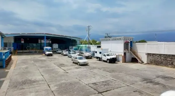320,000 Mxn Bodega en Renta 3,416 m²