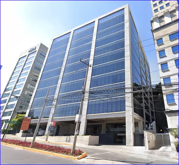 Venta de Oficina en Paseo de las Lomas, Álvaro Obregón (1 Bodega, y 3 Estacionamientos)
