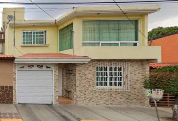CASA EN VALLE DE SANTA MONICA TLALNEPANTLA EN GRAN REMATE BANCARIO