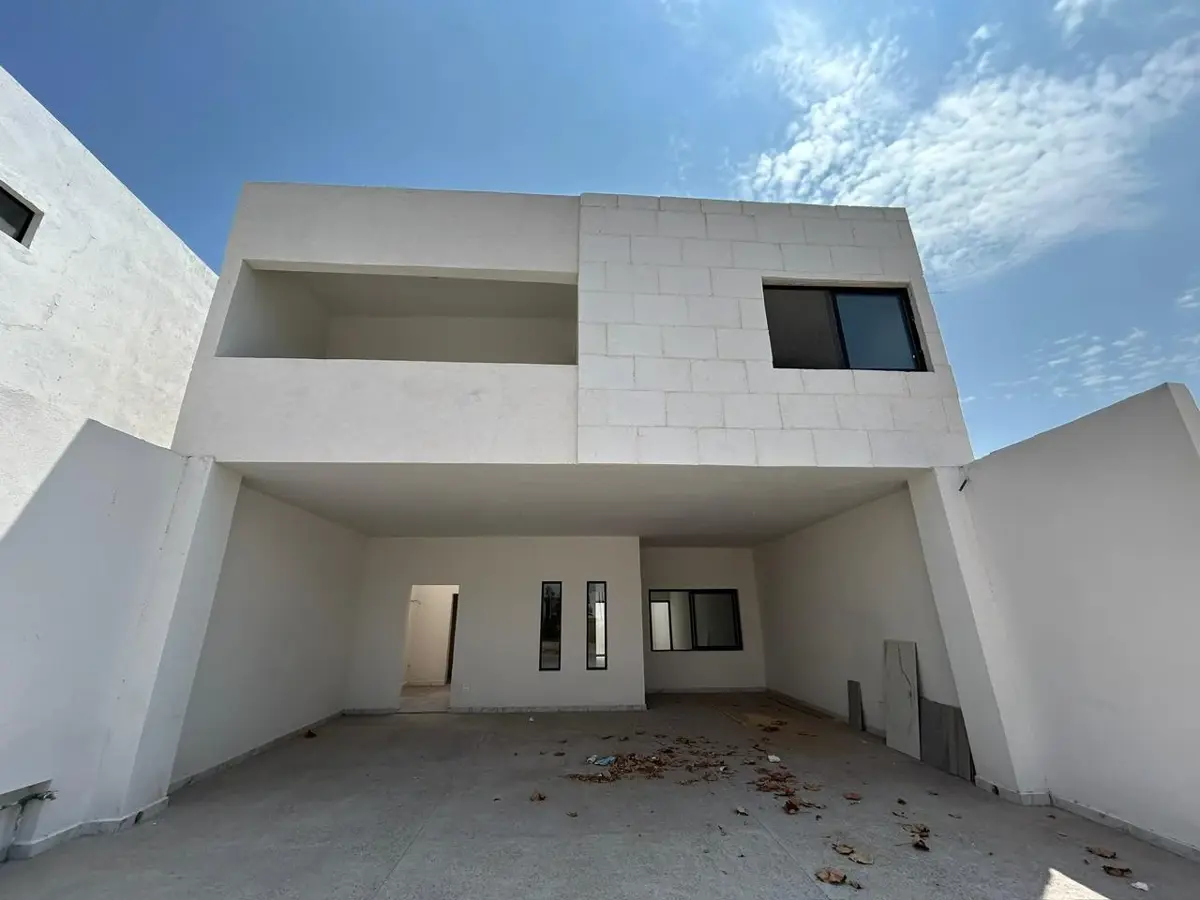 Casa en Venta en Los Viñedos, Torreón: Espacios Modernos y Seguros Casa en Venta en Los Viñedos, Torreón: Espacios Modernos y Seguros