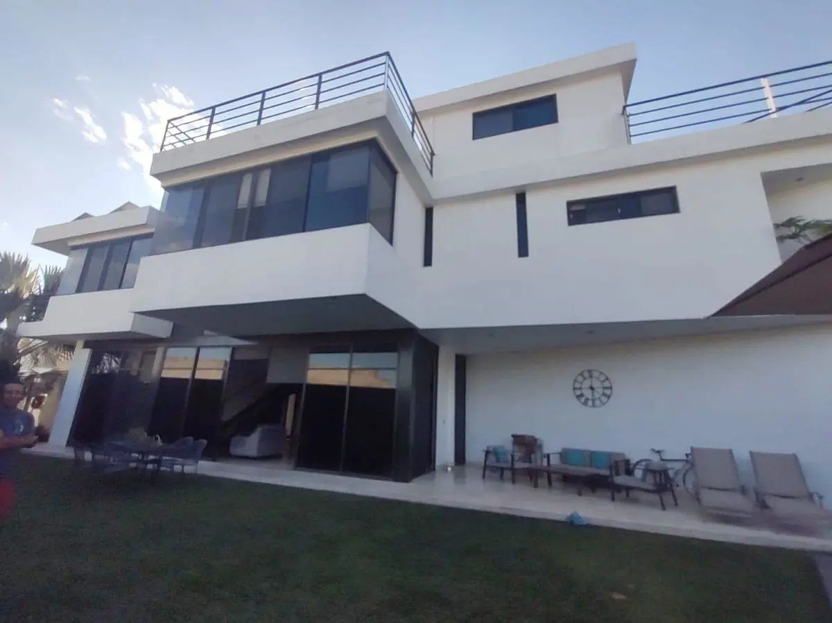 Casa en venta en Fraccionamiento Burgos Bugambilias, Temixco — foto 1 de 45