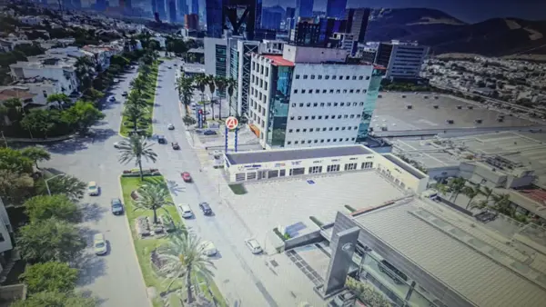 Renta de local en Monterrey Privanzas
