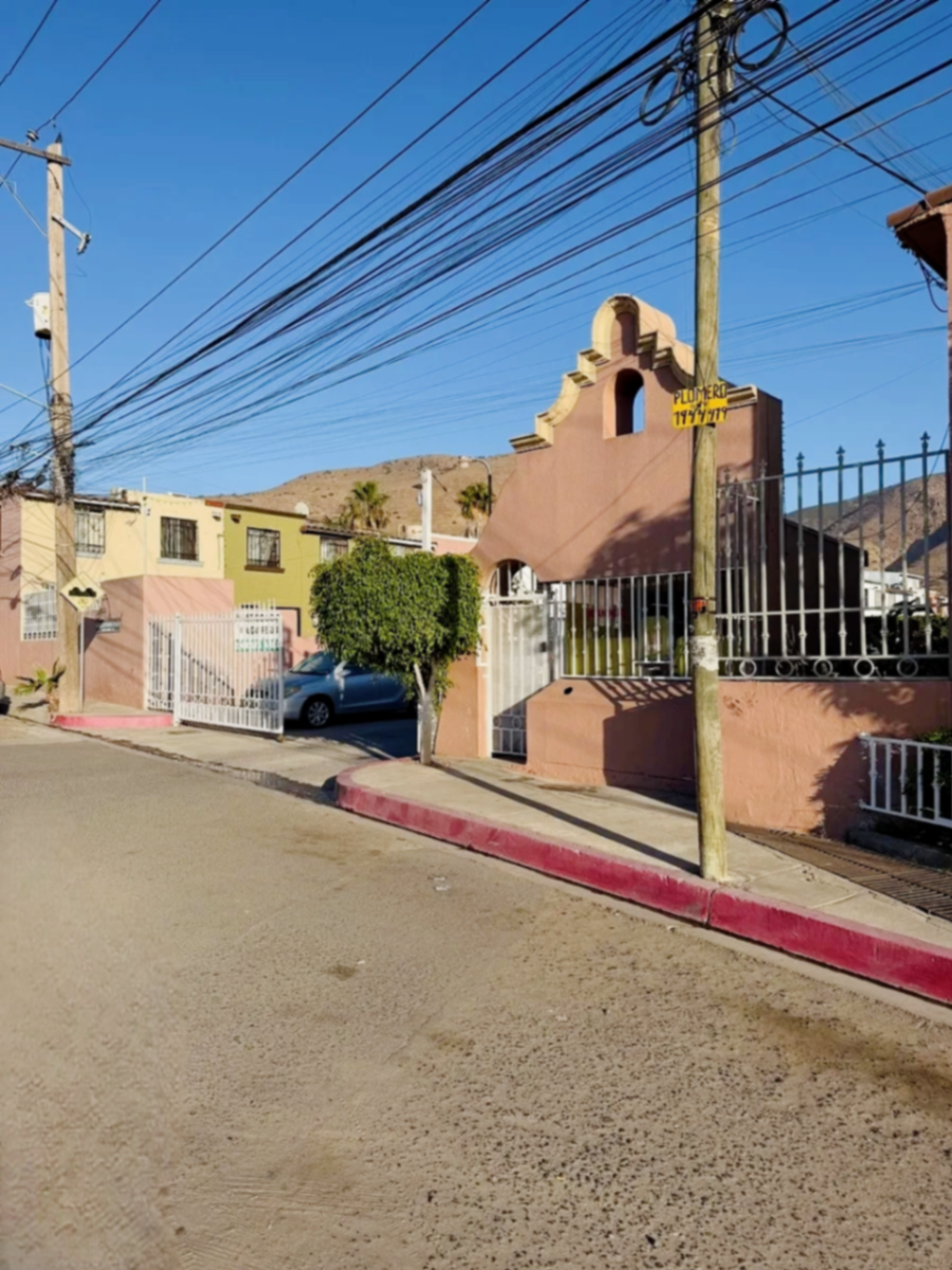 Casa en venta en Baja Maq. El Águila, Tijuana — foto 1 de 23