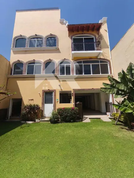 Casa en venta en Cuernavaca, Cuernavaca — foto 2 de 38