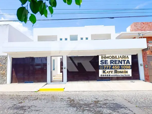 Casa en venta en Fraccionamiento Burgos Bugambilias, Temixco — foto 2 de 14