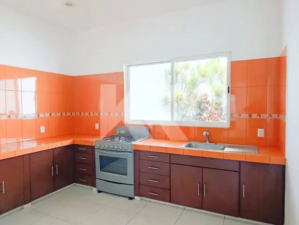 Casa en venta en Fraccionamiento Burgos Bugambilias, Temixco — foto 3 de 14