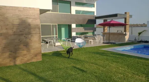 Casa en venta en Fraccionamiento Lomas de Cocoyoc, Atlatlahucan — foto 3 de 18
