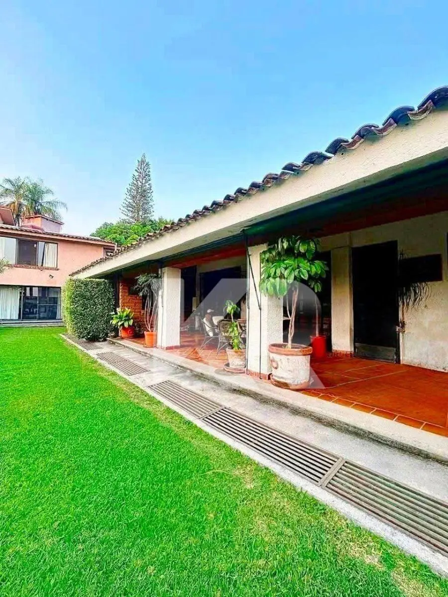 Casa en venta en Vista Hermosa, Cuernavaca — foto 1 de 34