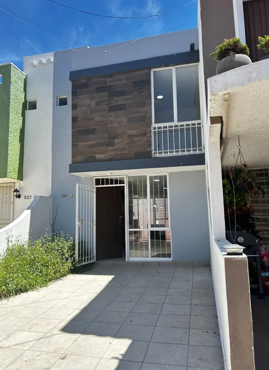 Casa en renta en Santa Margarita, Zapopan — foto 1 de 17