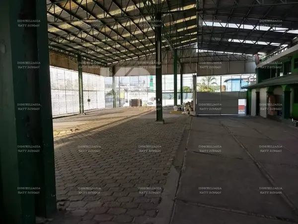 Bodega en venta en Satelite, Cuernavaca — foto 2 de 32