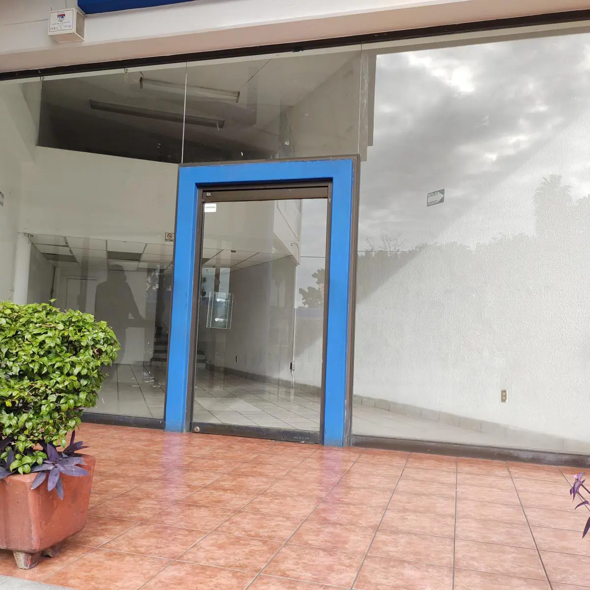 Local en renta en Lomas de la Selva, Cuernavaca — foto 1 de 11