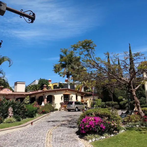 Casa en venta en Lomas de Cuernavaca, Cuernavaca — foto 2 de 42