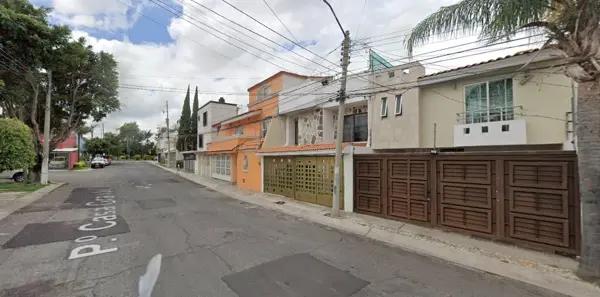Casa en venta en Francisco Villa, Zapopan — foto 2 de 7