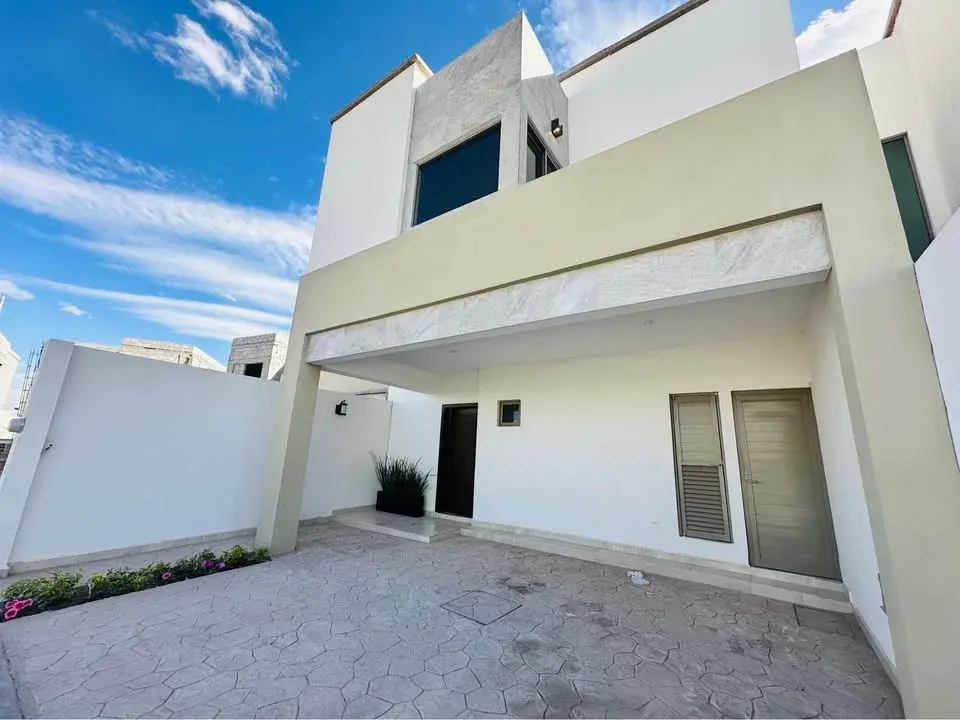 Casa en venta en Quintas la Cima, Torreón — foto 1 de 11