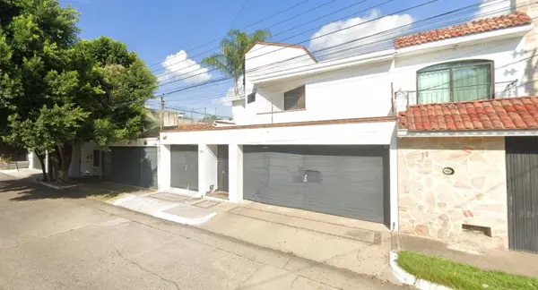 Casa en venta en Jardines de Guadalupe, Guadalajara — foto 3 de 11