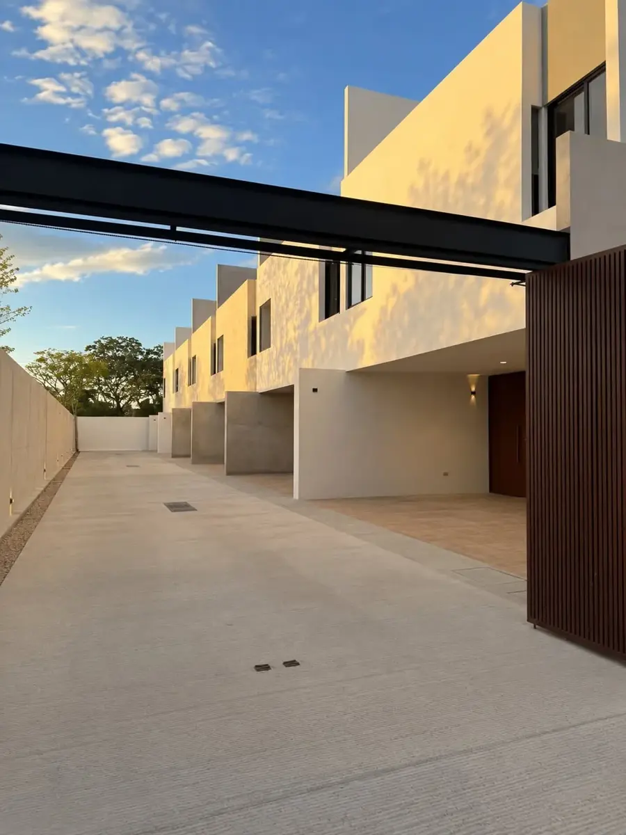Casa en renta en Temozon Norte, Mérida — foto 1 de 11