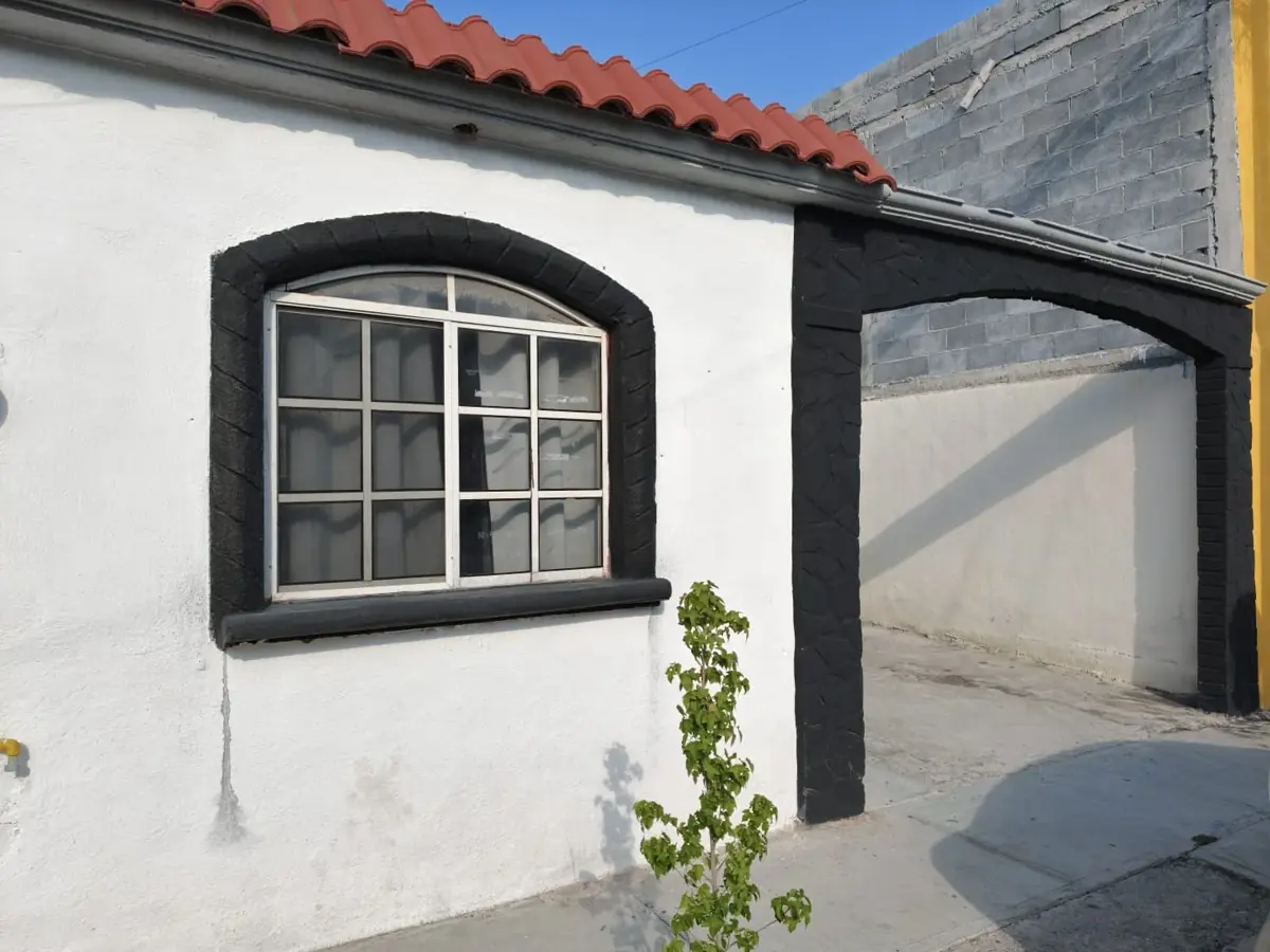 Casa en venta en Ciudad Mirasierra, Saltillo — foto 1 de 10