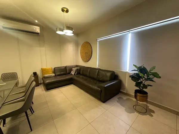 Casa en renta en Novelia, García — foto 2 de 30